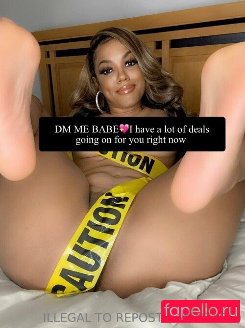 Lola Teases Nude Onlyfans Photo 149