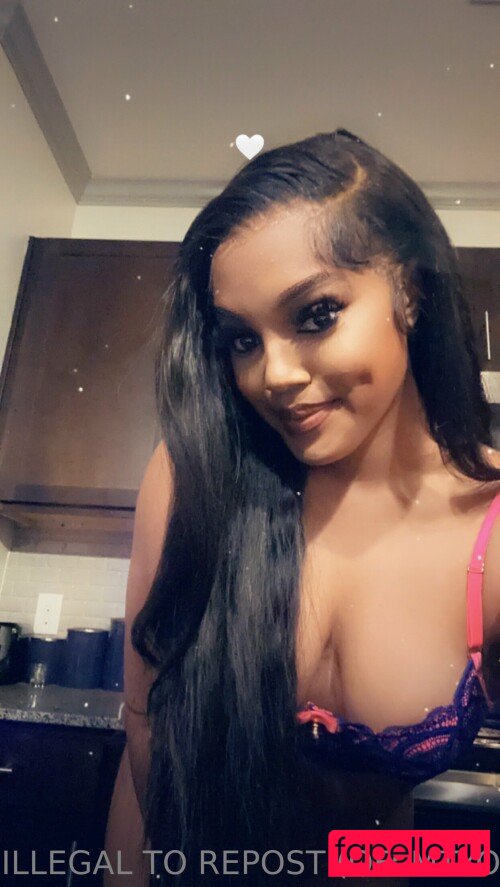Lola Teases Nude Onlyfans Photo 50