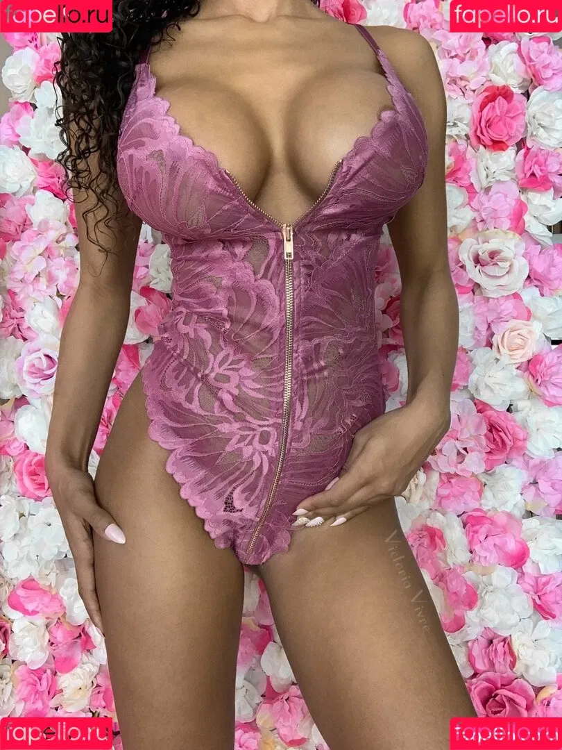 Victoria Vivre Onlyfans Photo Gallery 