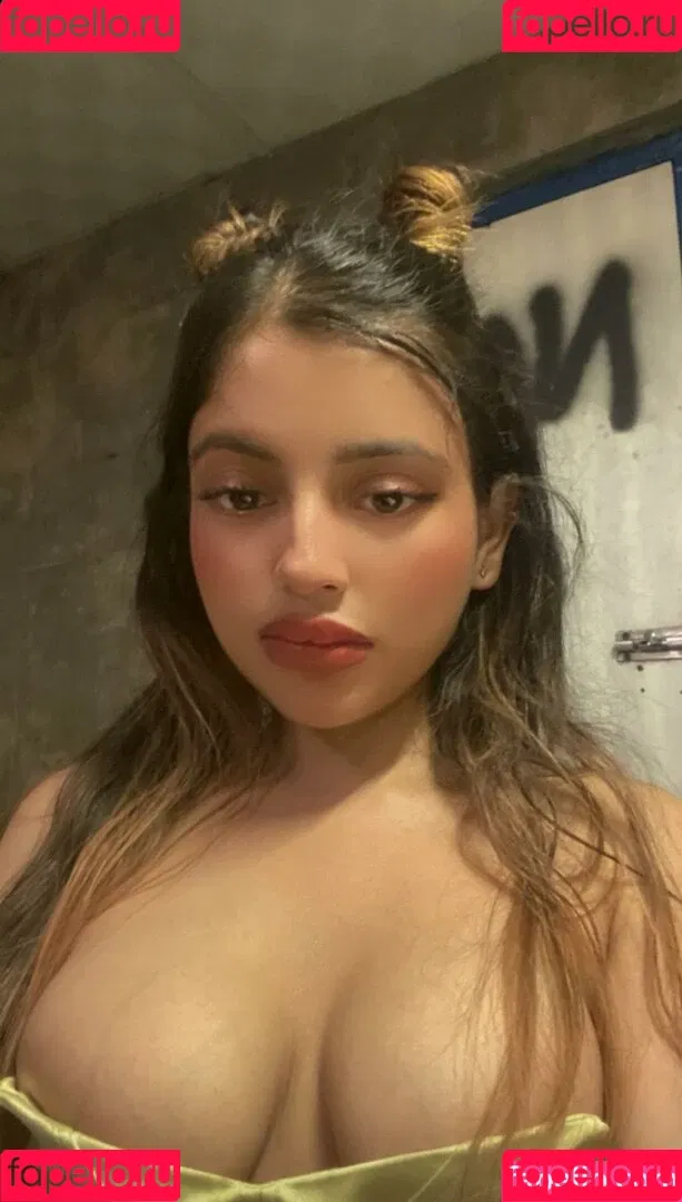 Swagata Sanyal Onlyfans Photo Gallery 