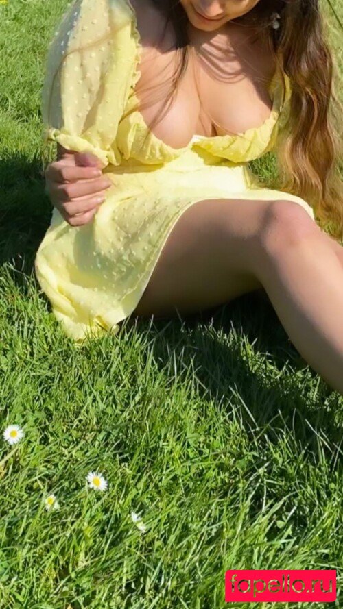 Swagata Sanyal Onlyfans Photo Gallery 