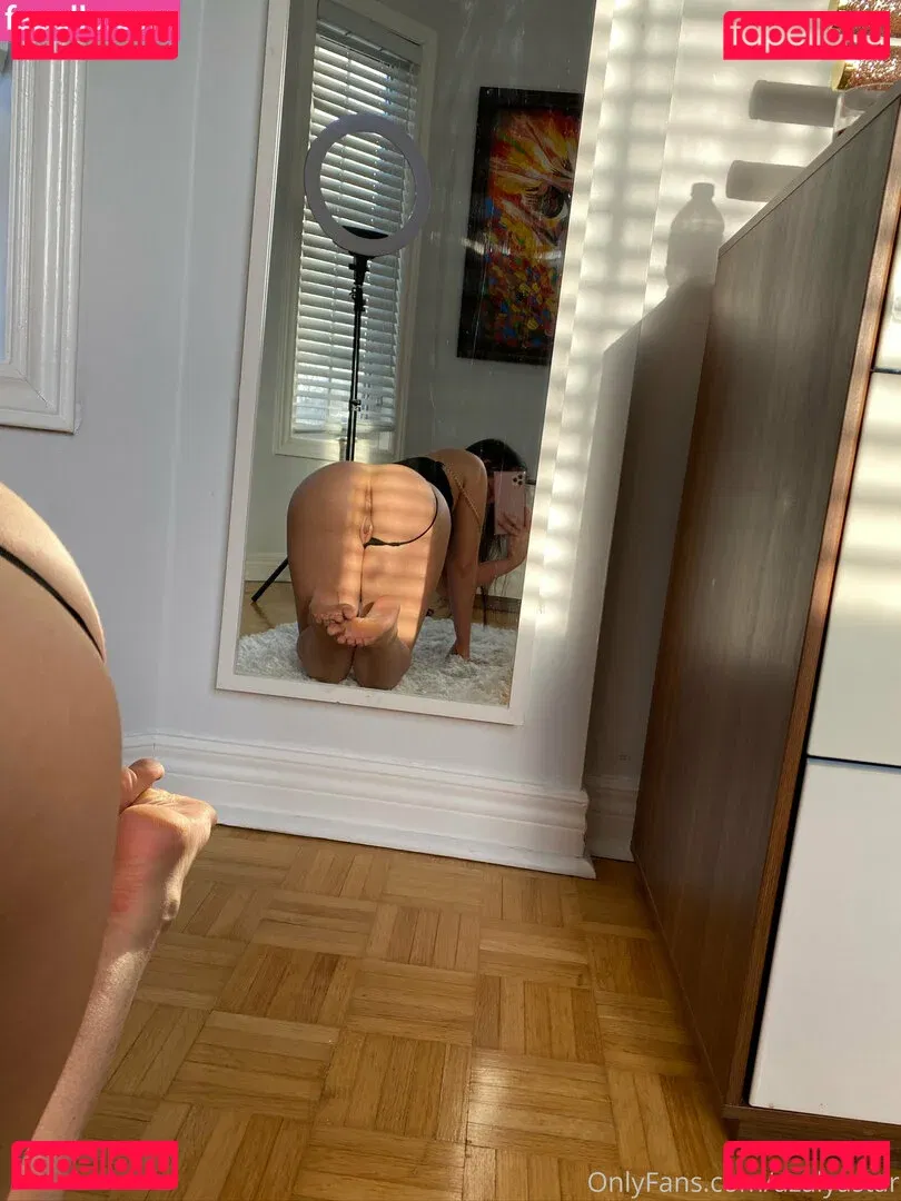 azalyastar Onlyfans Photo Gallery 