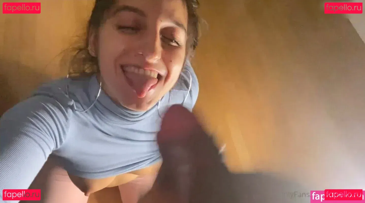 azalyastar Onlyfans Photo Gallery 