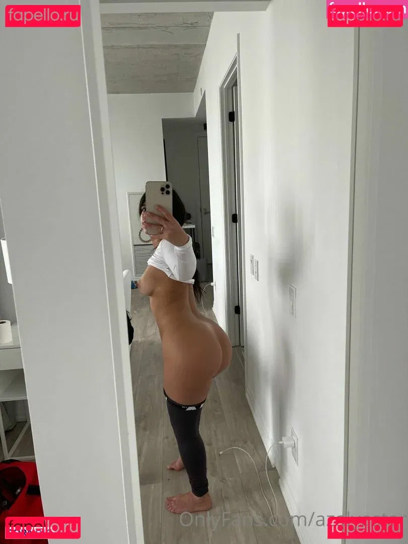 azalyastar Onlyfans Photo Gallery 