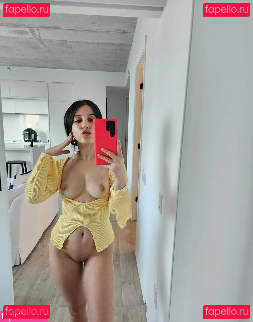 azalyastar Onlyfans Photo Gallery 