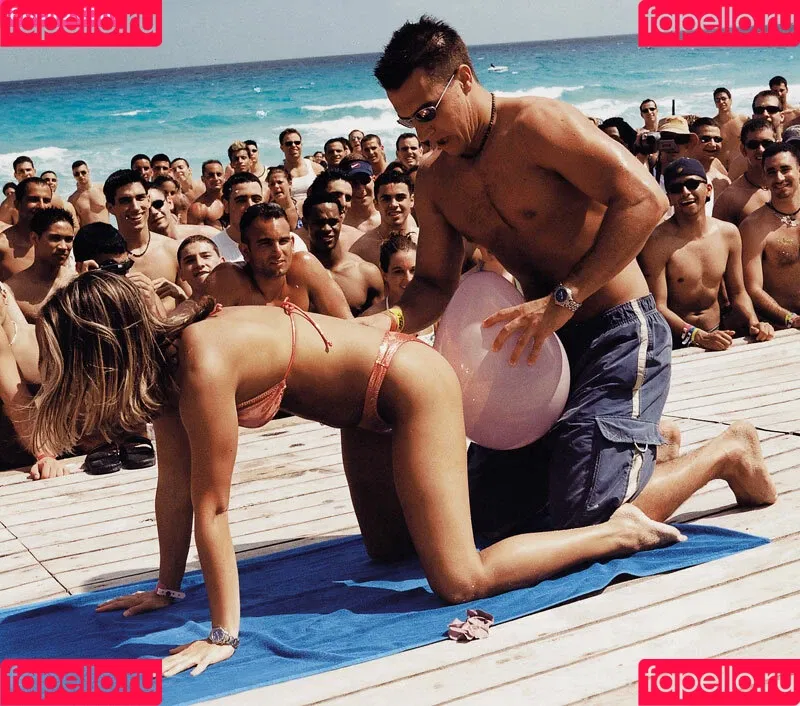 Spring Break 2001 Onlyfans Photo Gallery 