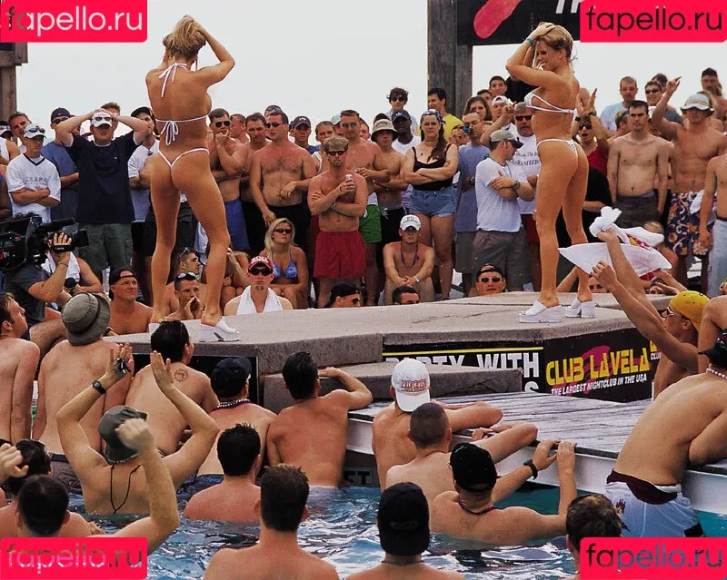 Spring Break 2001 Onlyfans Photo Gallery 