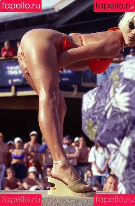 Spring Break 2001 Onlyfans Photo Gallery 