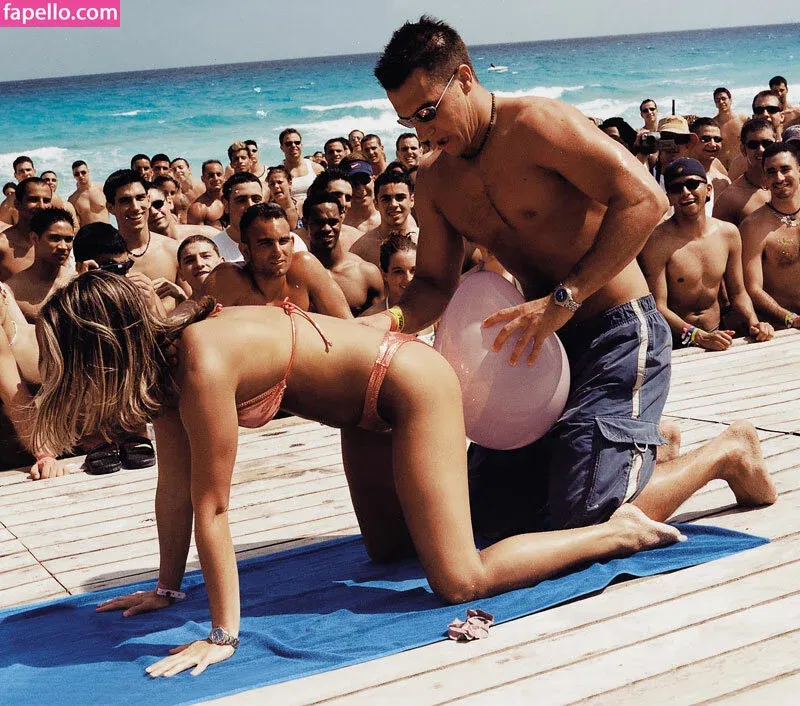 Spring Break 2001 Onlyfans Photo Gallery 