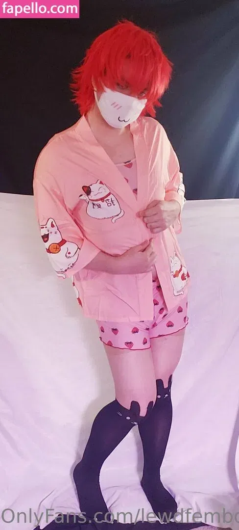 lewdfemboyairhead Onlyfans Photo Gallery 