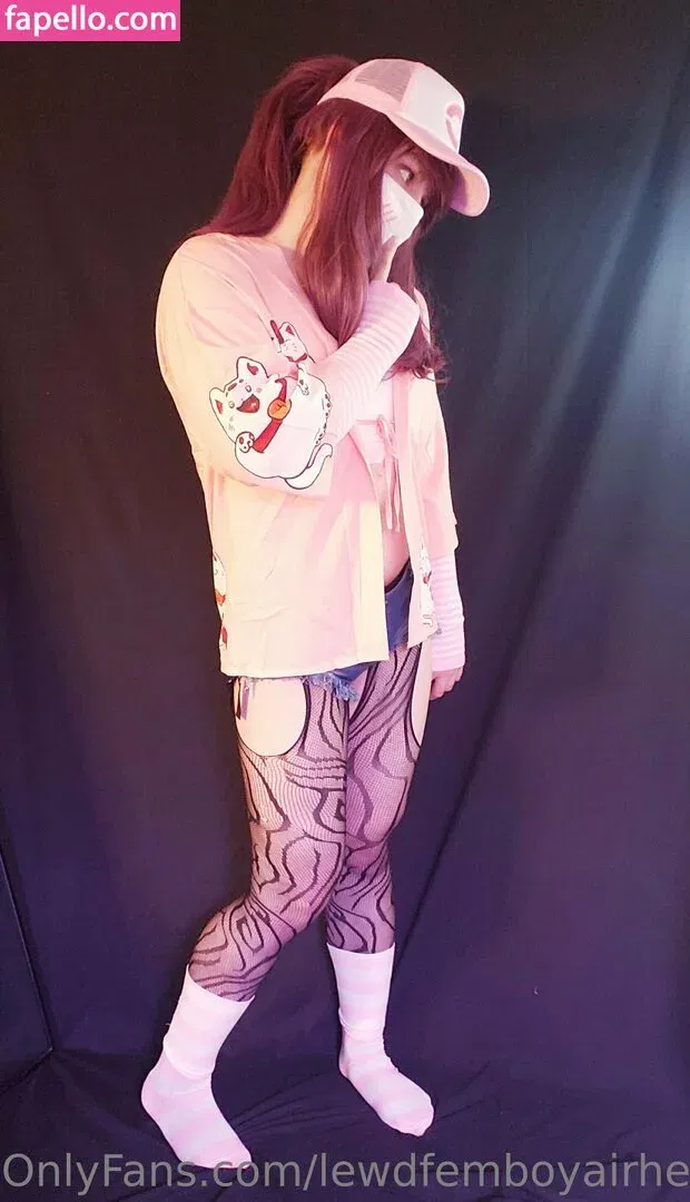 lewdfemboyairhead Onlyfans Photo Gallery 