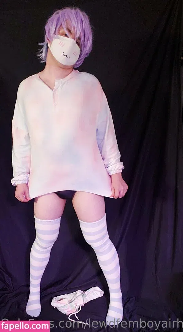 lewdfemboyairhead Onlyfans Photo Gallery 