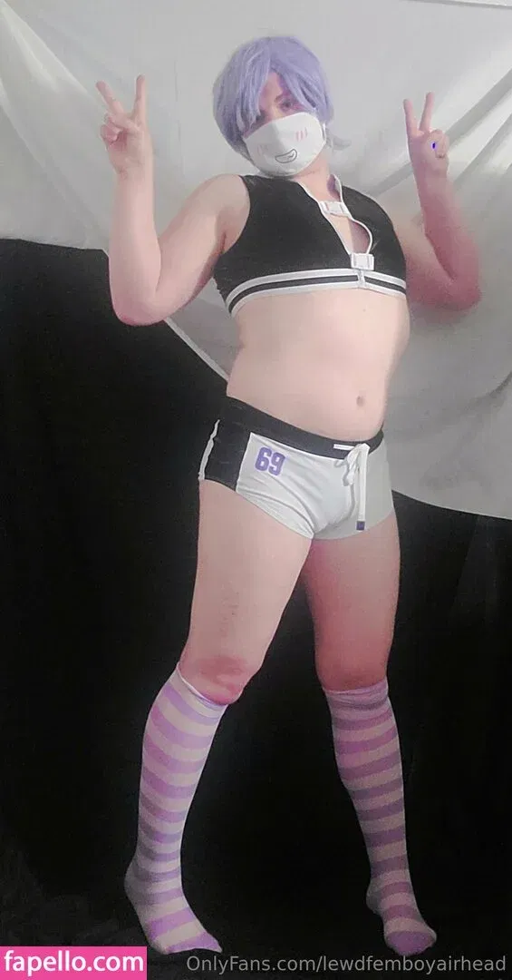 lewdfemboyairhead Onlyfans Photo Gallery 