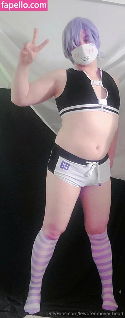 lewdfemboyairhead Onlyfans Photo Gallery 