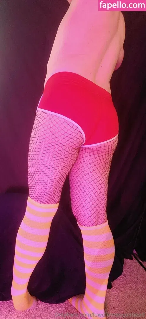 lewdfemboyairhead Onlyfans Photo Gallery 