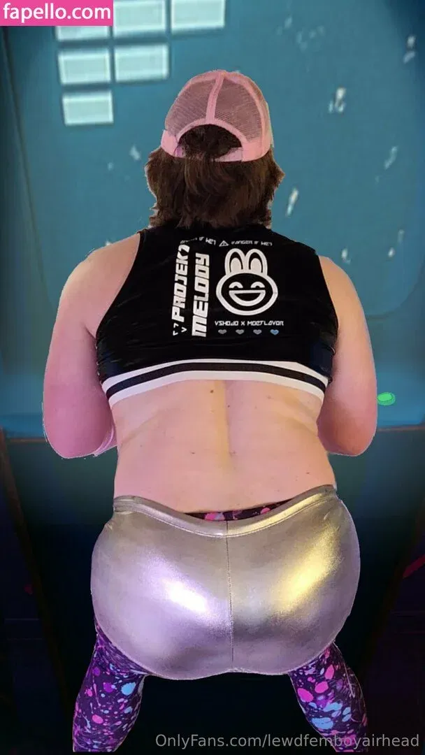 lewdfemboyairhead Onlyfans Photo Gallery 