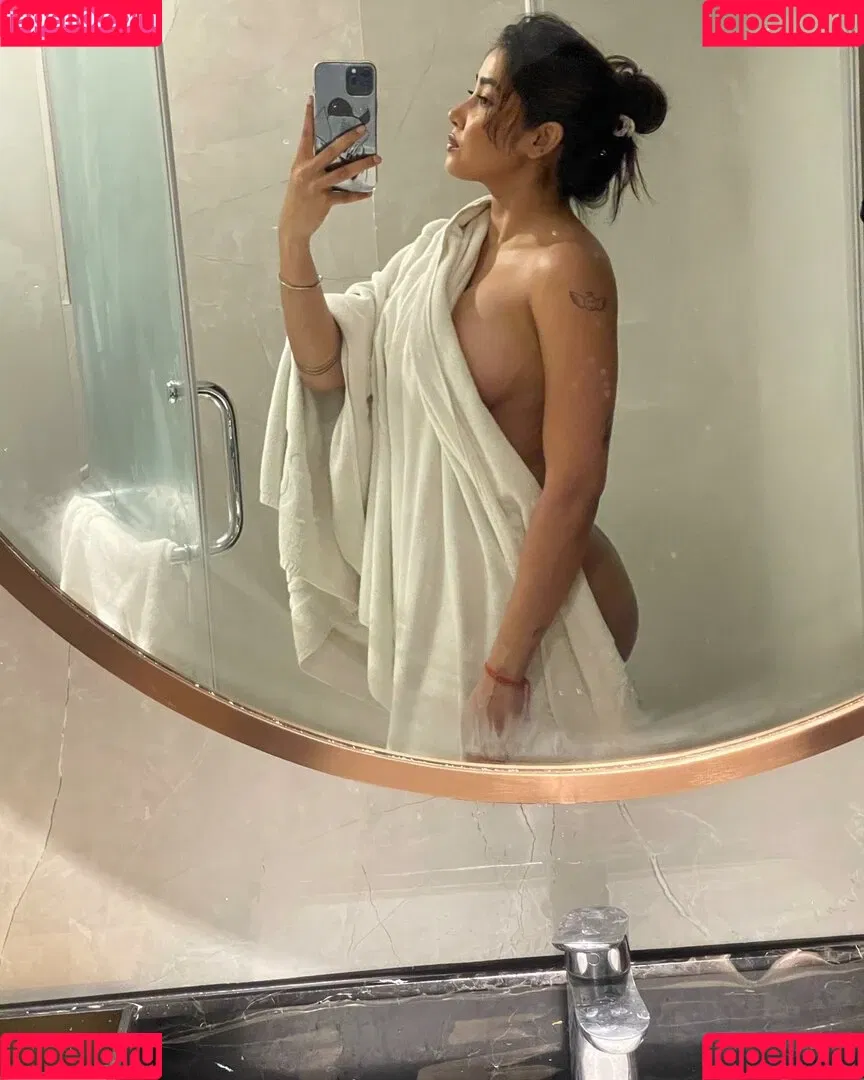 Sofia Ansari Onlyfans Photo Gallery 