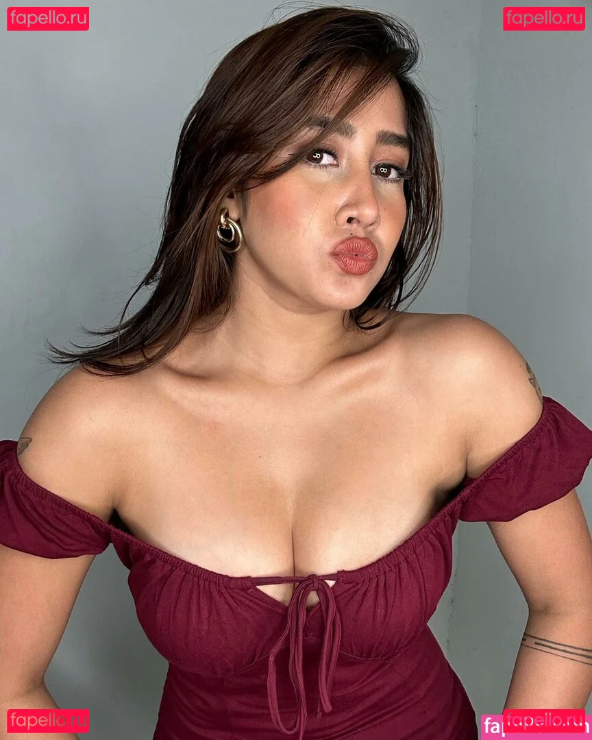 Sofia Ansari Onlyfans Photo Gallery 