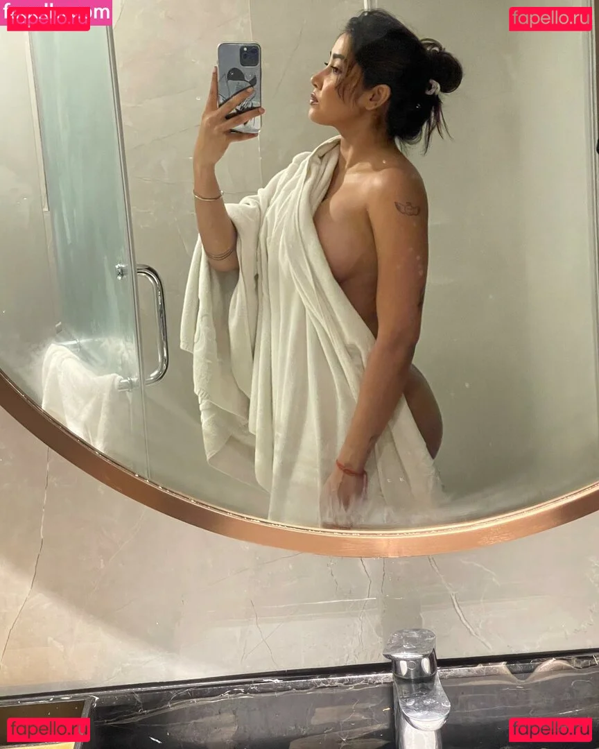 Sofia Ansari Onlyfans Photo Gallery 