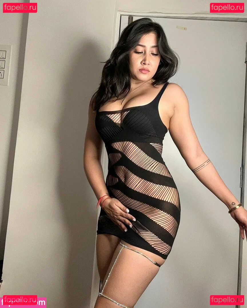 Sofia Ansari Onlyfans Photo Gallery 