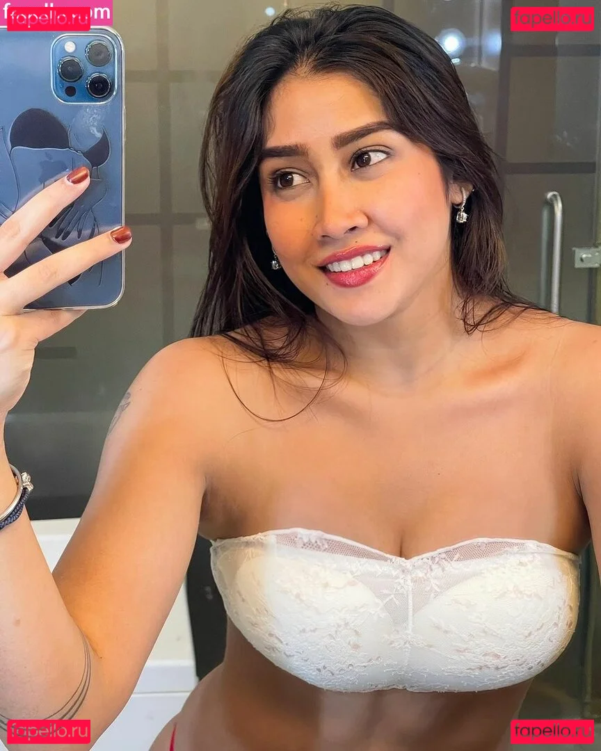 Sofia Ansari Onlyfans Photo Gallery 