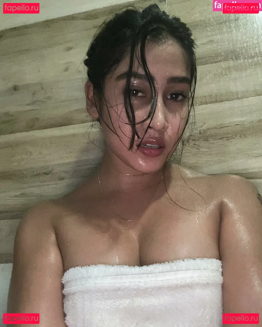 Sofia Ansari Onlyfans Photo Gallery 