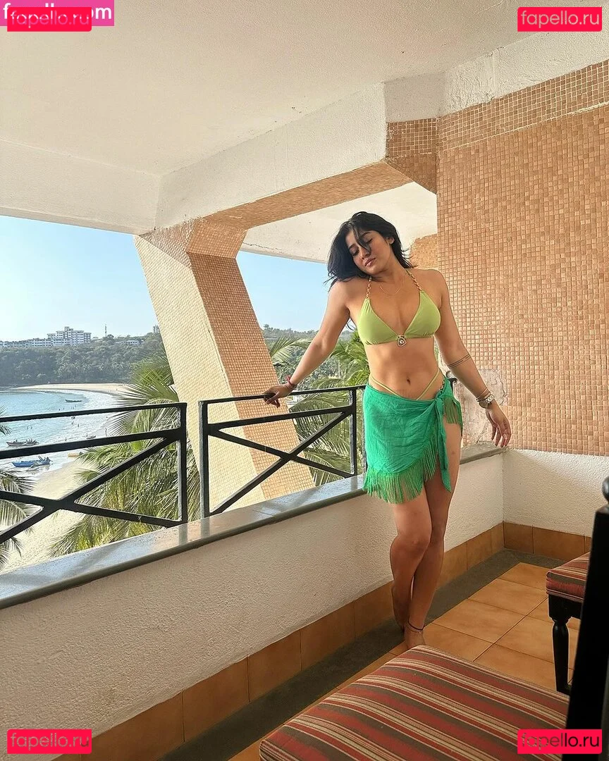 Sofia Ansari Onlyfans Photo Gallery 