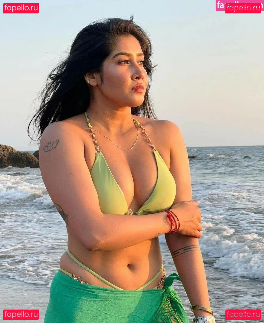 Sofia Ansari Onlyfans Photo Gallery 