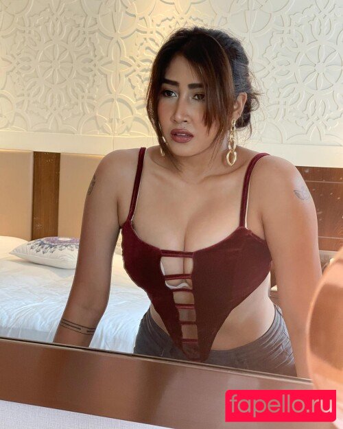 Sofia Ansari Onlyfans Photo Gallery 