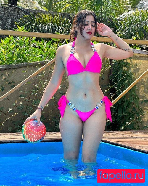 Sofia Ansari Onlyfans Photo Gallery 