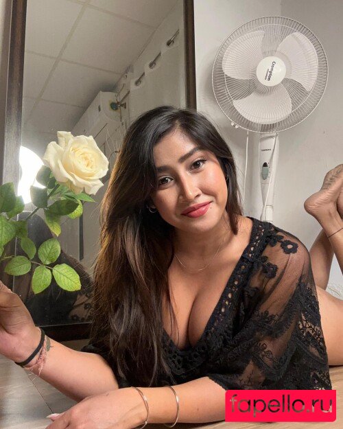 Sofia Ansari Onlyfans Photo Gallery 