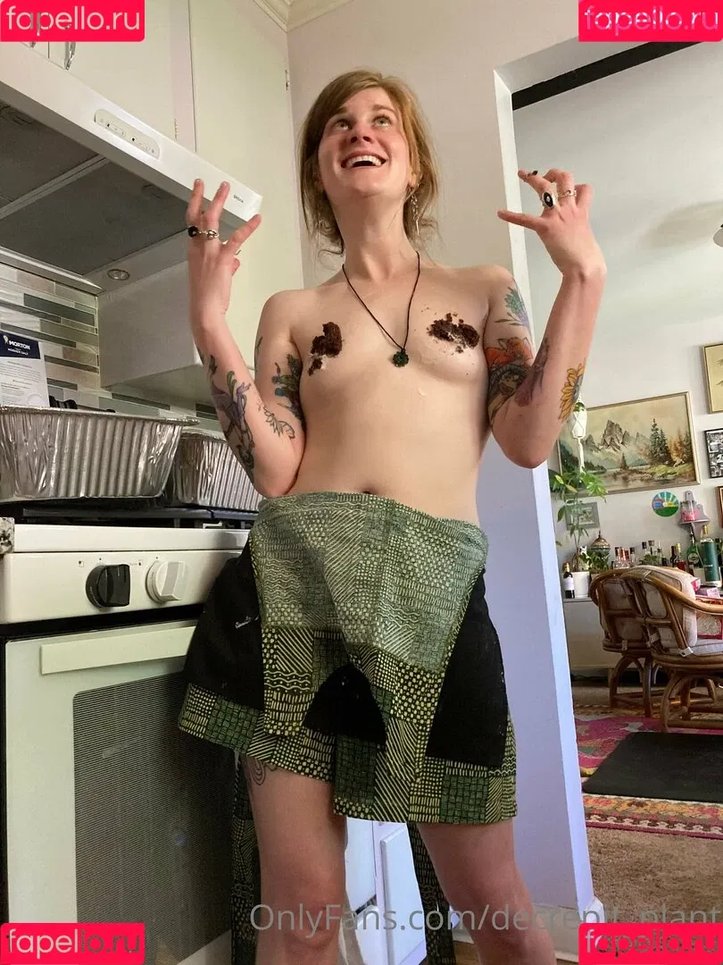 Decrepit_plant Onlyfans Photo Gallery 