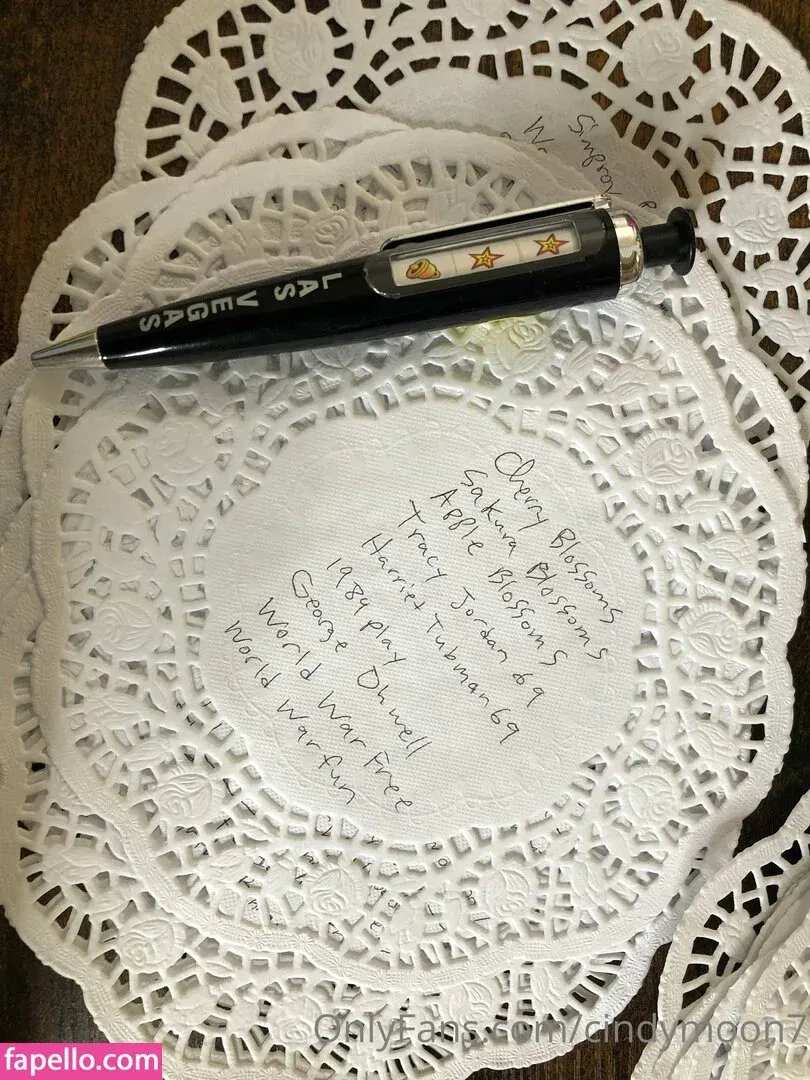 cindymoon7 Onlyfans Photo Gallery 