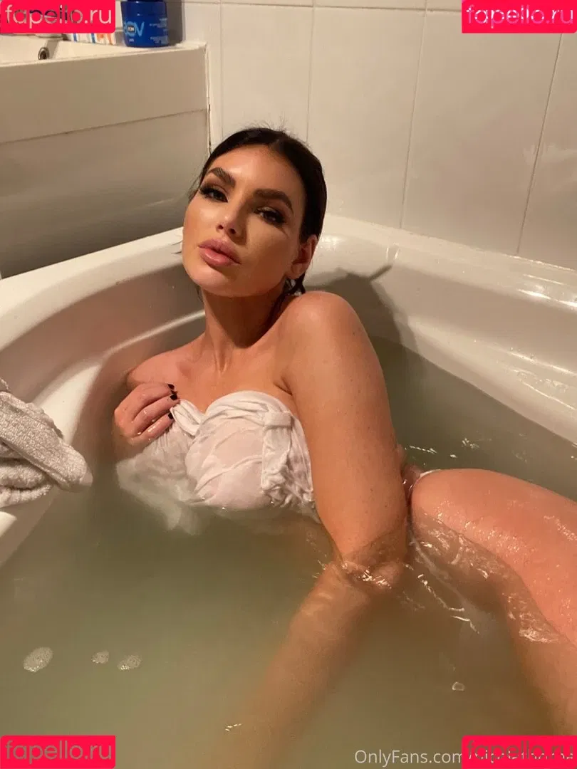 Nicole Thorne Onlyfans Photo Gallery 