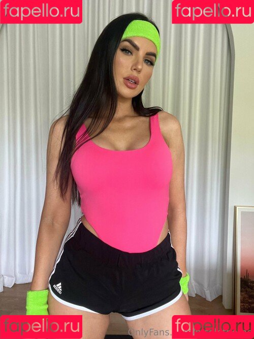 Nicole Thorne Onlyfans Photo Gallery 