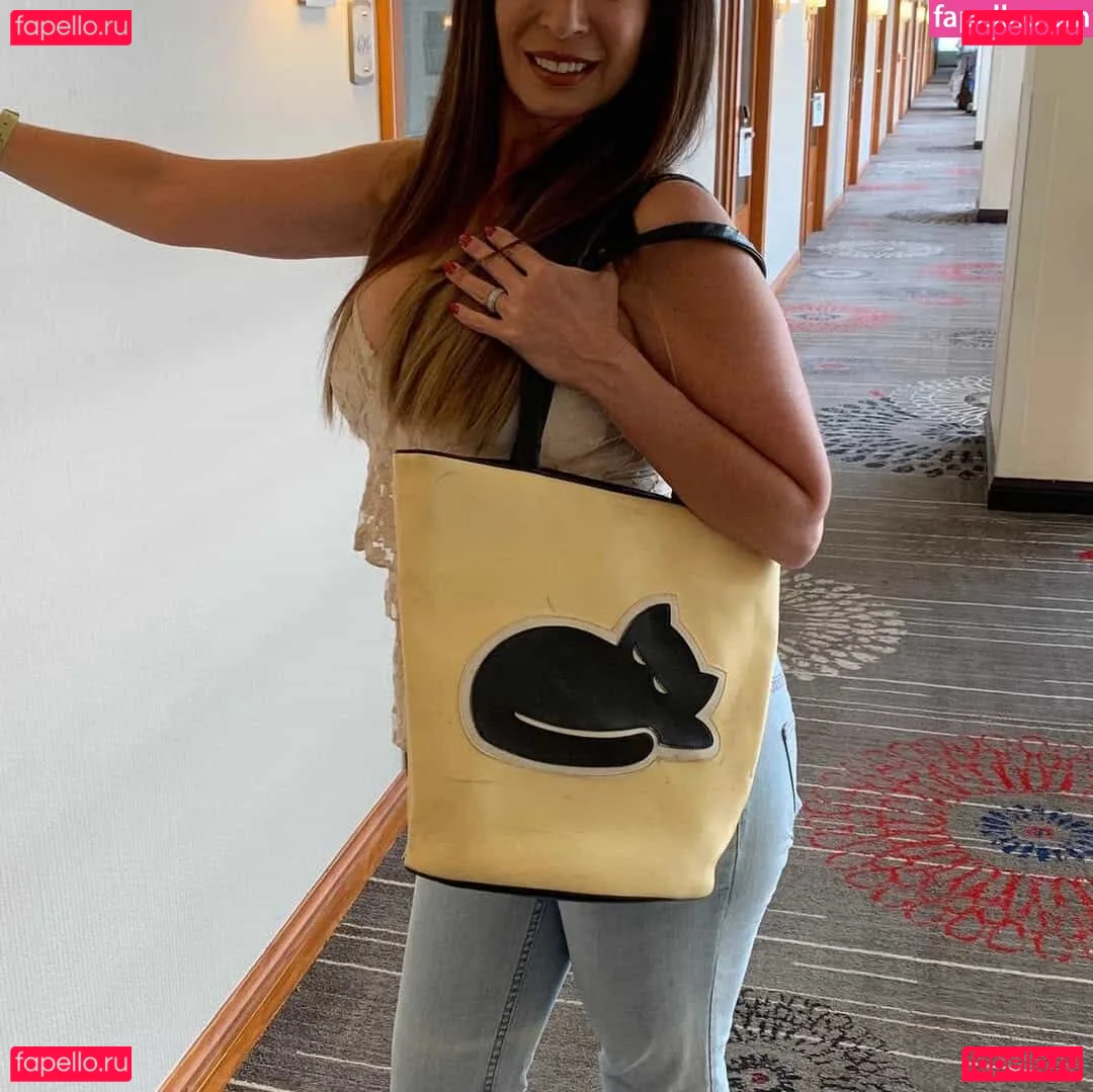 Christy Canyon Onlyfans Photo Gallery 