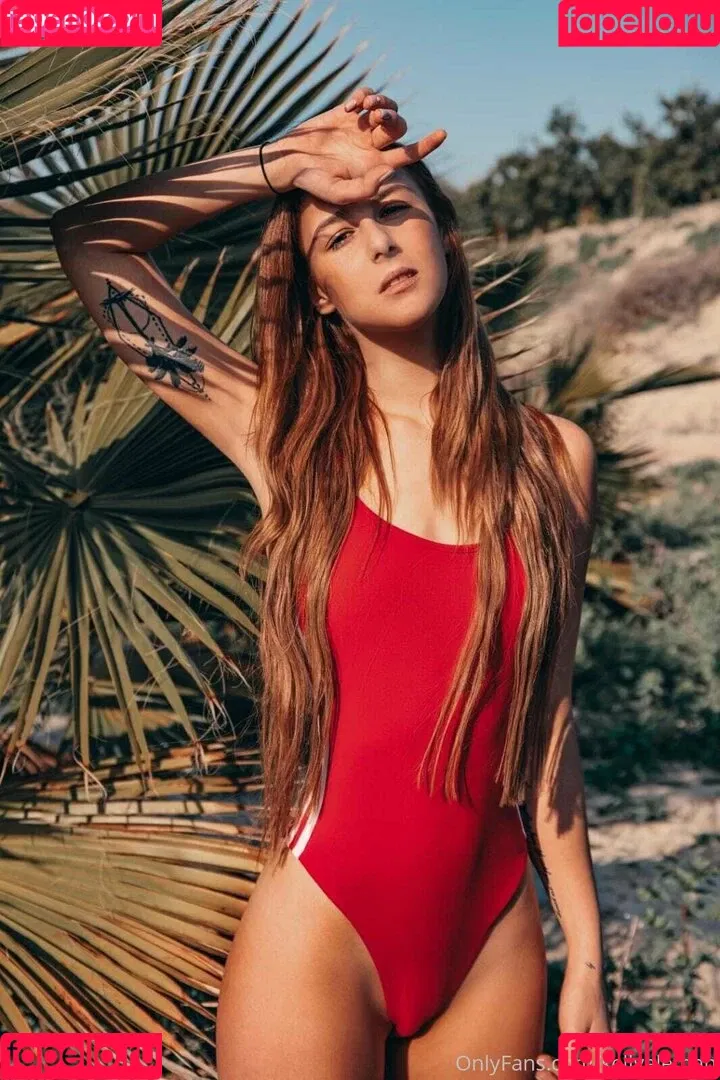 kellyaleman Onlyfans Photo Gallery 