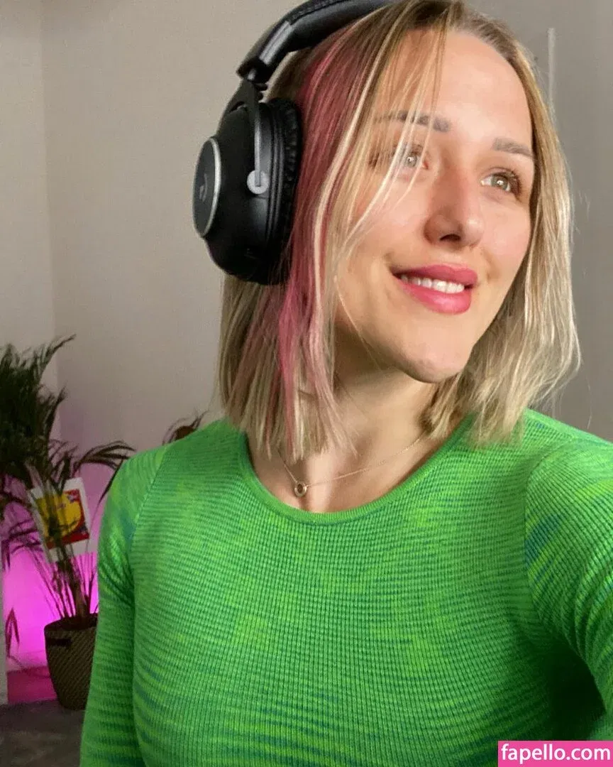 ellenvy Onlyfans Photo Gallery 