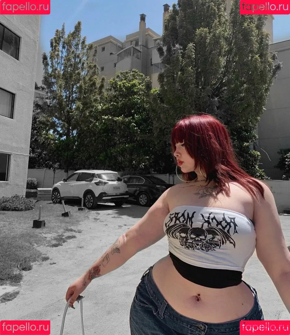 mathildawtf Onlyfans Photo Gallery 
