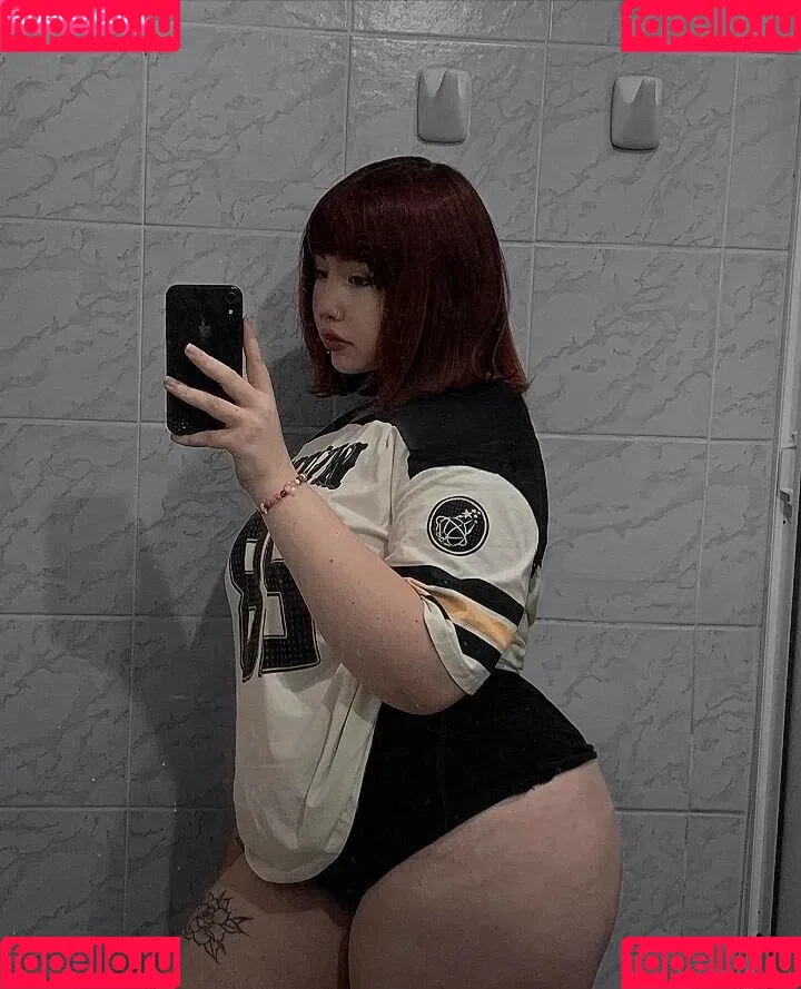 mathildawtf Onlyfans Photo Gallery 