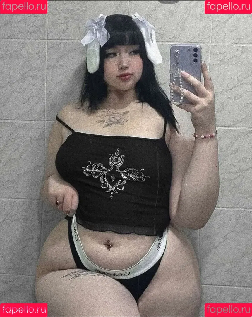 mathildawtf Onlyfans Photo Gallery 