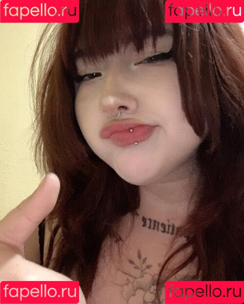 mathildawtf Onlyfans Photo Gallery 