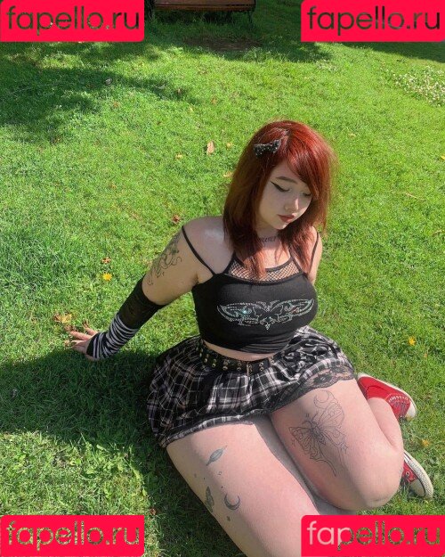 mathildawtf Onlyfans Photo Gallery 