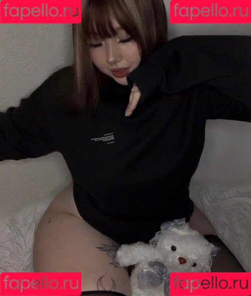 mathildawtf Onlyfans Photo Gallery 