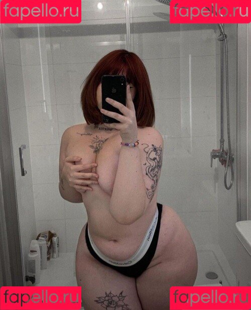 mathildawtf Onlyfans Photo Gallery 