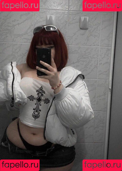 mathildawtf Onlyfans Photo Gallery 