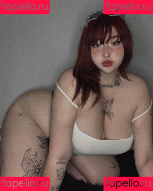 mathildawtf Onlyfans Photo Gallery 