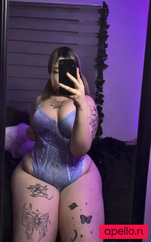 mathildawtf Onlyfans Photo Gallery 