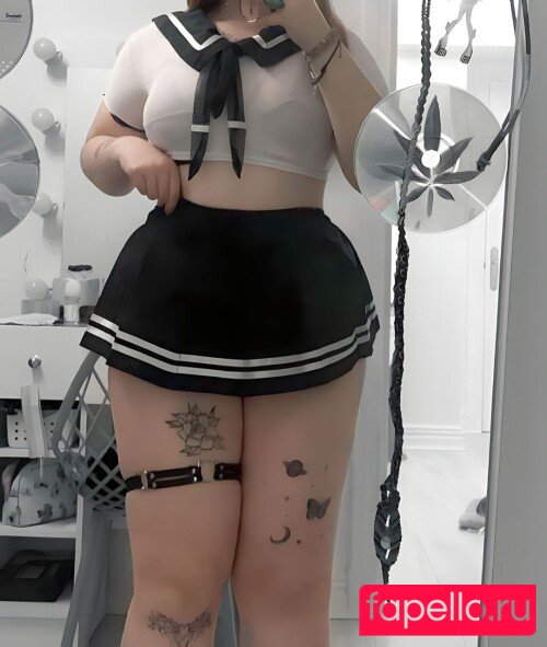 mathildawtf Onlyfans Photo Gallery 