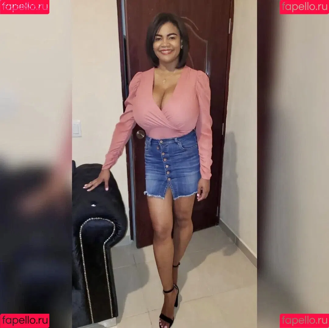 Gisselle F Onlyfans Photo Gallery 